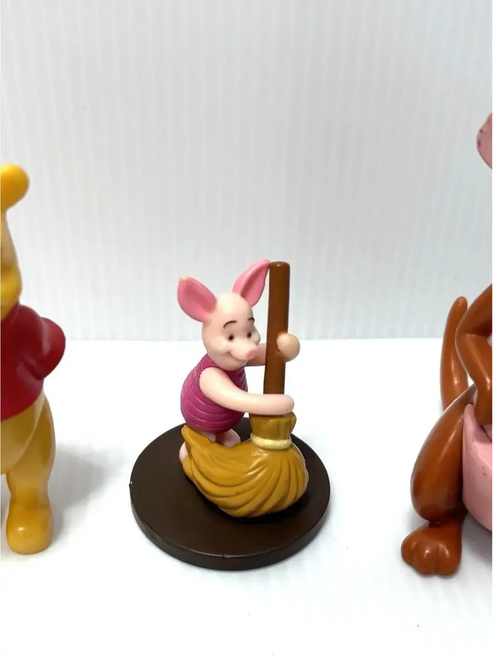 Winnie the Pooh & Friends PVC Figures Lot of 6 - Rabbit, Owl, Tigger, Pooh..GUC